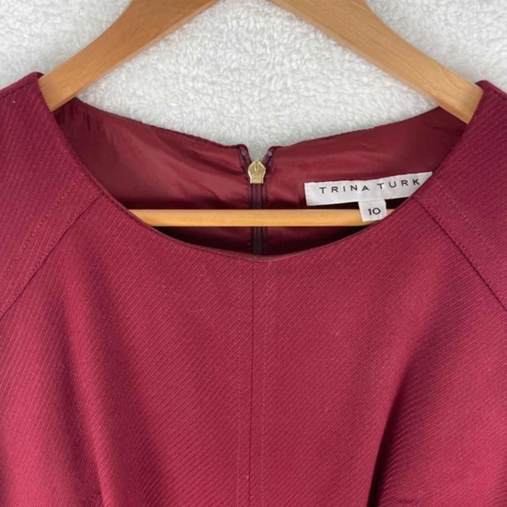 Trina Turk Sz 10‎ Sheath Knee Midi Work Professional Wedding Flattering Classy - Picture 11 of 14